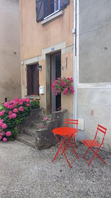 La Petite Maison A Beaulieu Exterior photo